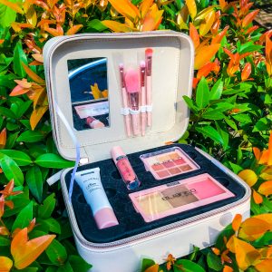 Elianto Makeup