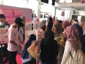 Campus Roadshow - BeauTyra crowd